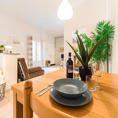 Haurelia - In The Heart Of Apartamento Bolonha